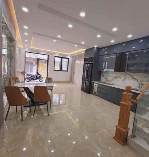 NHÀ ĐẸP TRUNG MỸ TÂY – 70M² – 1 TRỆT 1 LẦU – HẺM XE HƠI 7M – GIÁ 4,99 TỶ