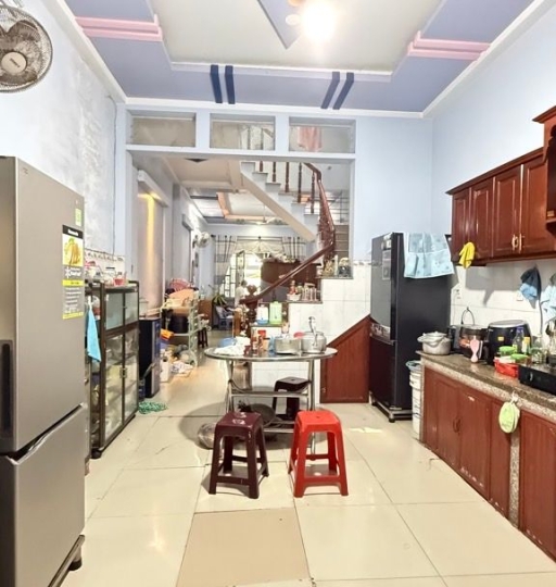 95m² HXT Huỳnh Thị Hai Quận 12 – Nhà 3 Tầng BTCT – 7PN Có Gara Ô Tô – Giá 5 Tỷ