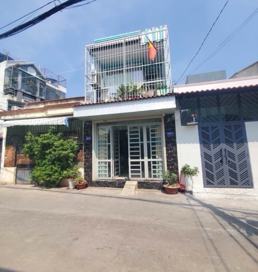 Nhà Hẻm Xe Hơi Tân Chánh Hiệp Quận 12 40m² 2 Tầng 2PN Giá 3.89 Tỷ