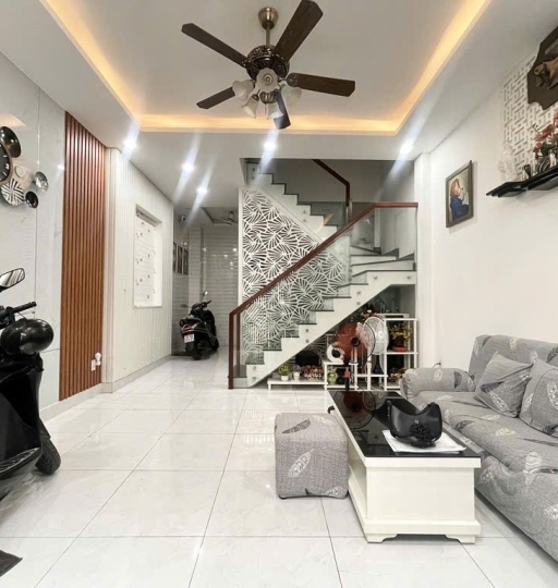 CHỦ GẤP BÁN – HẠ 100 TRIỆU – NHÀ HXH CÁCH MẠNG THÁNG TÁM P5 TÂN BÌNH – GIÁP QUẬN 10 – 4 TẦNG – 7.3 TỶ