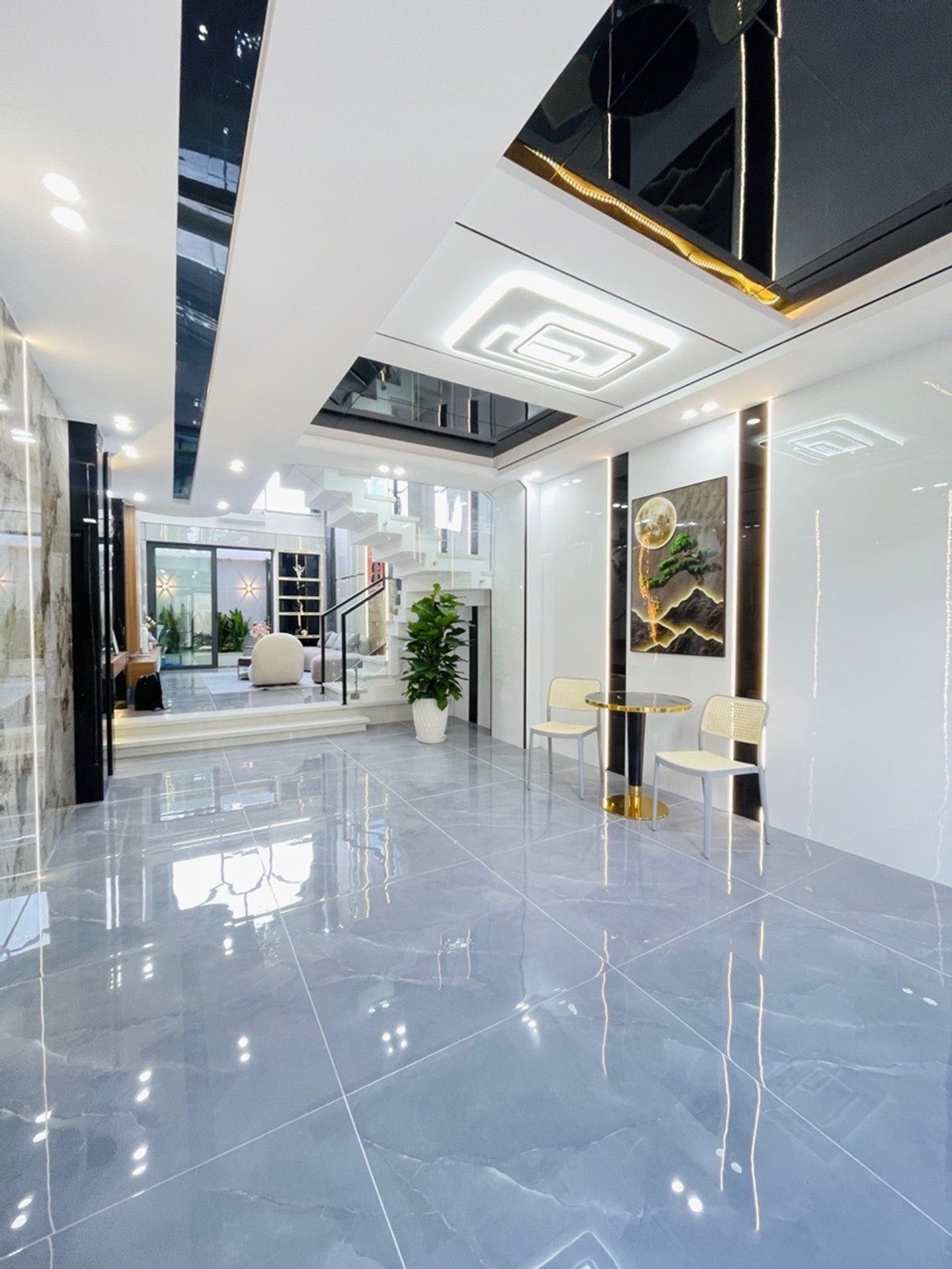 Nhà mới 5 tầng Quận 12 – Hẻm xe tải 6m, khu phân lô, giá 6,42 tỷ